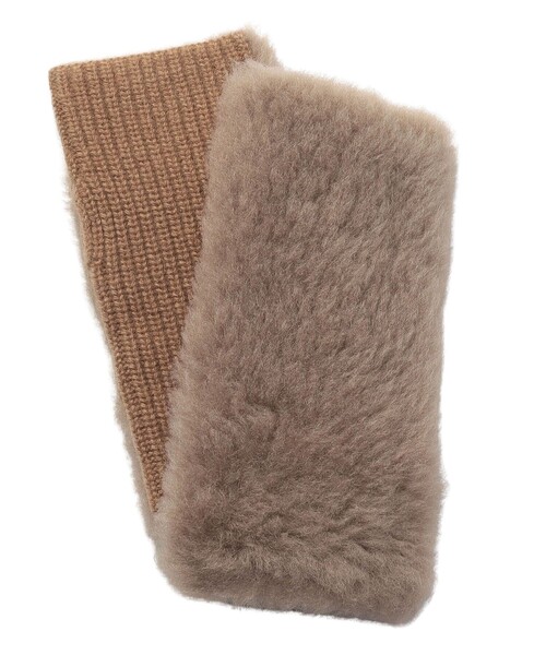 ANAYI(アナイ)の「ボアコンビニットグローブ(手袋・レディース・チャコールグレー/キャメル・FREE)」の9枚目の写真