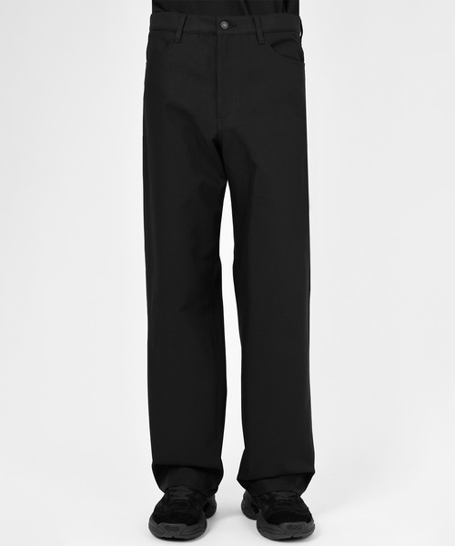 LAD MUSICIAN(ラッドミュージシャン)の「STRAIGHT PANTS(チノパンツ・メンズ・ブラック・44/46/42)」の2枚目の写真