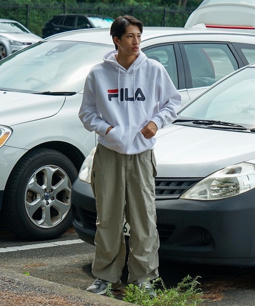 FILA(フィラ)の「【FILA/フィラ】デカロゴプリント 裏起毛フーディー プルパーカー(パーカー・メンズ・ホワイト/ブラック/杢グレー/ネイビー・MEDIUM/LARGE/X-LARGE)」の6枚目の写真