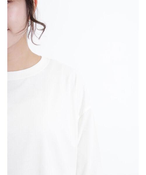 Samansa Mos2(サマンサ モスモス)の「柄アソートロングTシャツ(Tシャツ/カットソー・レディース・カーキ/ネイビー/ブルー/オフホワイト・F)」の13枚目の写真