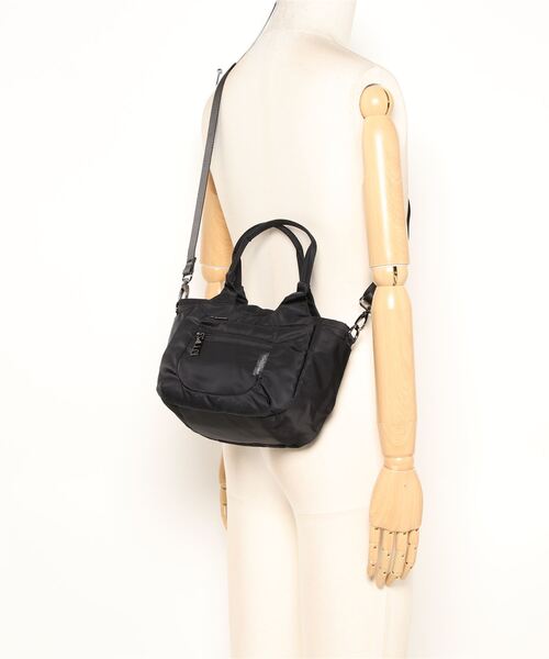 Y'SACCS（イザック）の「【Y’SACCS vous et】ラウンド2WAYミニトート（ショルダーバッグ・レディース・ライトブルー/マスタード/ライトピンク/グレー/カーキ/ブラック/グリーン・FREE）」の11枚目の写真