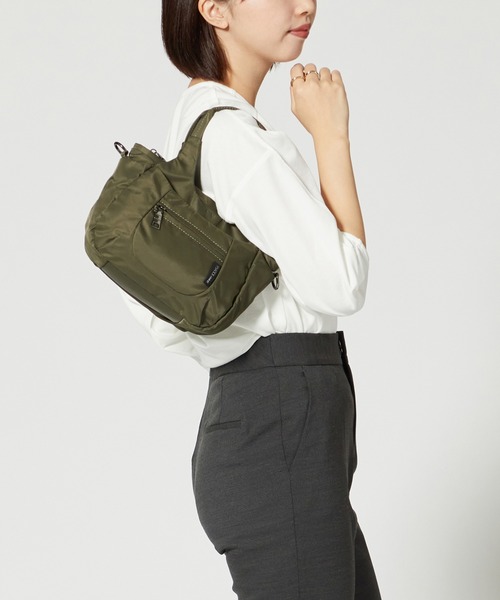 Y'SACCS（イザック）の「【Y’SACCS vous et】ラウンド2WAYミニトート（ショルダーバッグ・レディース・ライトブルー/マスタード/ライトピンク/グレー/カーキ/ブラック/グリーン・FREE）」の13枚目の写真