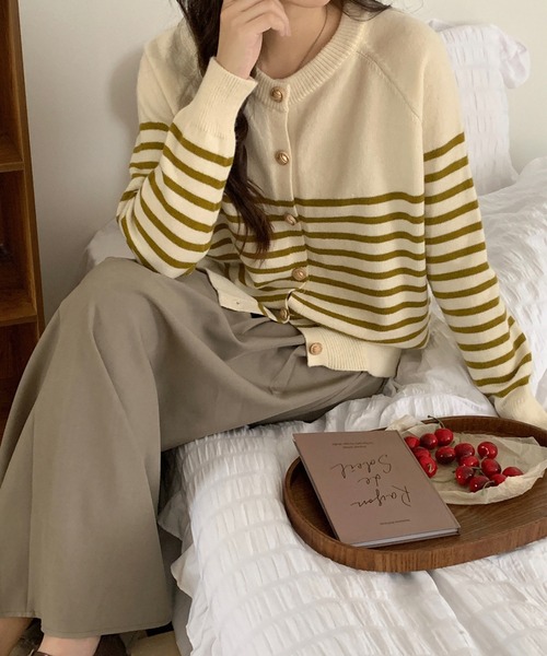 MILAE(ミレ)の「ボーダー柄ニットカーディガン(カーディガン/ボレロ・レディース・ブラウン/ネイビー/カーキ・FREE)」の9枚目の写真