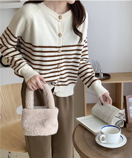 MILAE(ミレ)の「ボーダー柄ニットカーディガン(カーディガン/ボレロ・レディース・ブラウン/ネイビー/カーキ・FREE)」の15枚目の写真