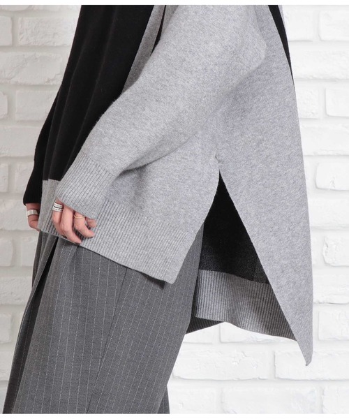 Settimissimo(セッティミッシモ)の「ラインデザインバックロングニット(ニット/セーター・レディース・ベージュ/ブラック・FREE)」の15枚目の写真