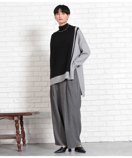 Settimissimo(セッティミッシモ)の「ラインデザインバックロングニット(ニット/セーター・レディース・ベージュ/ブラック・FREE)」の12枚目の写真