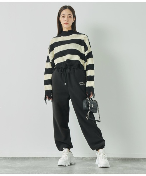 ANAP（アナップ）の「英字刺繍フリースジョガーパンツ【別売りSETUP】（スウェットパンツ・レディース・ブラック/カーキ・FREE）」の6枚目の写真