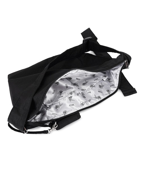 GYDA(ジェイダ)の「【WEB限定商品】GYDA (ジェイダ) ラバーワッペンショルダーバッグ ワイヤレスイヤフォンケース付き GY-B171(ショルダーバッグ・レディース・ブラック・FREE)」の7枚目の写真