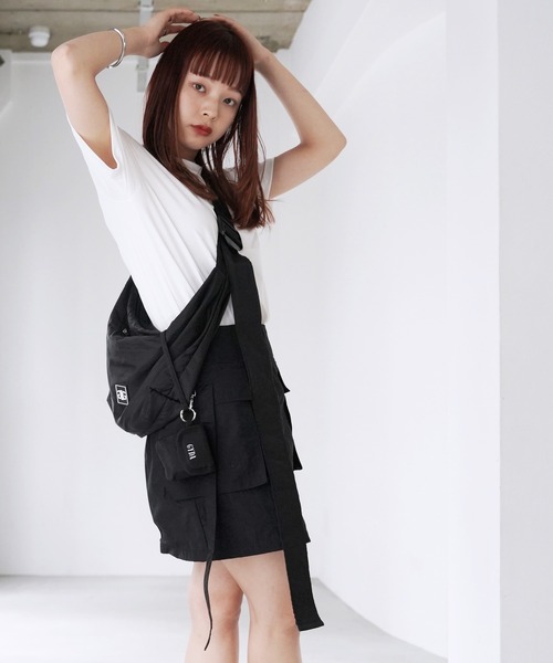 GYDA(ジェイダ)の「【WEB限定商品】GYDA (ジェイダ) ラバーワッペンショルダーバッグ ワイヤレスイヤフォンケース付き GY-B171(ショルダーバッグ・レディース・ブラック・FREE)」の19枚目の写真