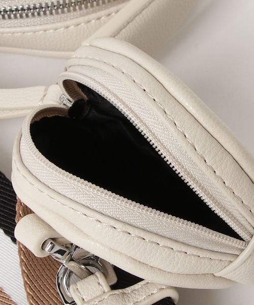 BOSS（ボス）の「シグネチャーストライプ ストラップ&ミニポーチ