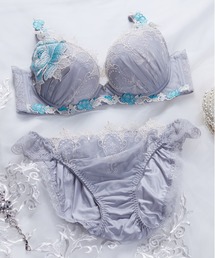 Due Perle（ドゥペルル）の「【しっかり美胸ブラ】すっきりブラが脇高仕様に！デザイン豊富！ワイヤーブラだからこその横からぎゅっと胸を集めて脇をスッキリさせ集めて寄せてくれるブラジャー＆ショーツセット（ブラ&ショーツ）」