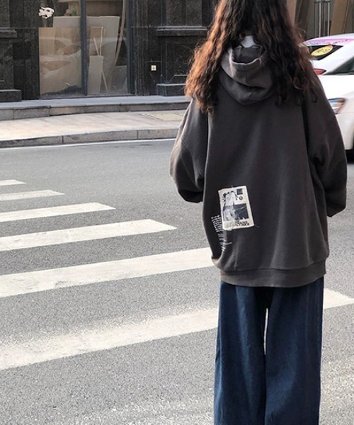 ALL RUNS（オールランズ）の「▲Remake patch zip hoodie/リメイクパッチジップフーディ―（パーカー・メンズ・グレー・L/XL/XXL）」の6枚目の写真