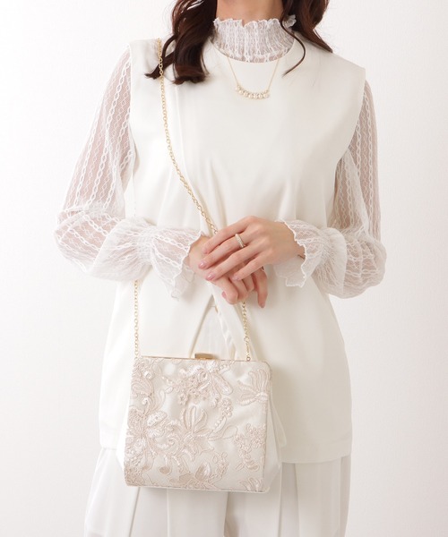 Lace Ladies（レースレディース）の「フラワー 刺繍 コンパクト クラッチ バッグ（クラッチバッグ・レディース・アイボリー/ブラック/シルバー・FREE）」の10枚目の写真