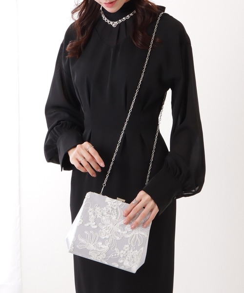 Lace Ladies（レースレディース）の「フラワー 刺繍 コンパクト クラッチ バッグ（クラッチバッグ・レディース・アイボリー/ブラック/シルバー・FREE）」の19枚目の写真