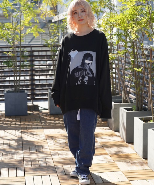 GALLIS ADDICTION(ガリスアディクション)の「GA PHOTO&刺繍CREW(スウェット・メンズ・ブラック系2/グレー/ブラック/ライトグレー・M/L)」の12枚目の写真