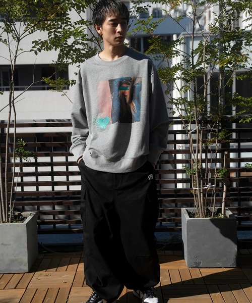 GALLIS ADDICTION(ガリスアディクション)の「GA PHOTO&刺繍CREW(スウェット・メンズ・ブラック系2/グレー/ブラック/ライトグレー・M/L)」の20枚目の写真