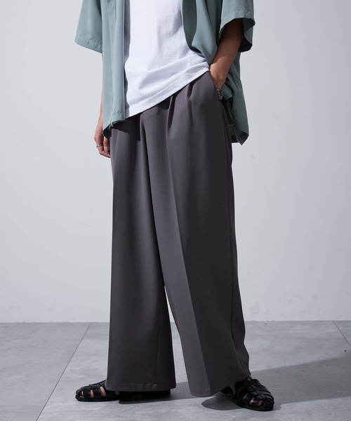 WEGO（ウィゴー）の「WEGO/スーパーバギーSLACKS（スラックス・メンズ・ブラック/ライトベージュ/ダークグレー・SMALL/MEDIUM/LARGE）」の3枚目の写真