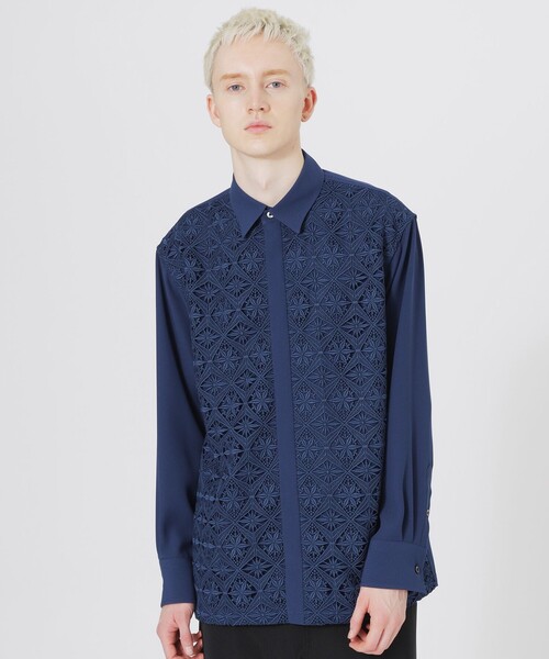 LOVELESS（ラブレス）の「シルエットレースコンビシャツ（シャツ/ブラウス・メンズ・オフホワイト/イエロー系その他2/ブラック/ブルー系その他3・S/L/M）」の4枚目の写真