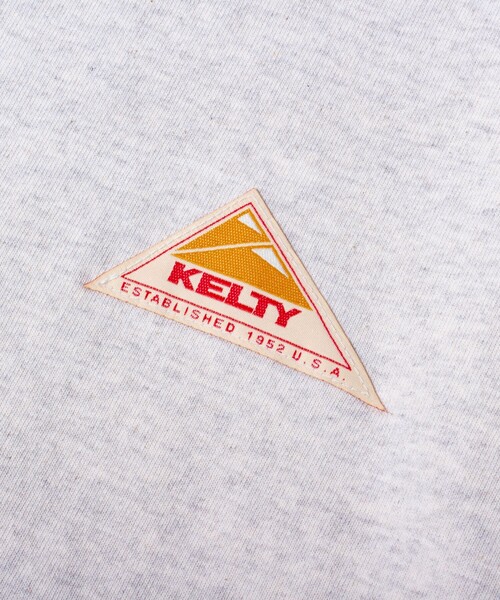 KELTY(ケルティ)の「【限定展開】【KELTY×GLOSTER】別注 ケルティワンポイントワッペン バックプリントTシャツ(Tシャツ/カットソー・メンズ・アッシュグレー/ブラック/グレイッシュベージュ/ホワイト・S/M/L)」の18枚目の写真