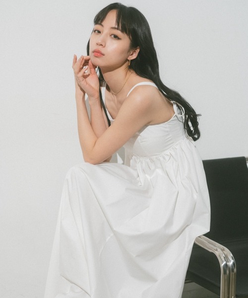 VANNIE U（ヴァニーユー）の「ダブルストラップギャザーボリュームキャミワンピース（ワンピース・レディース・ブラック/レッド/ベージュ/ホワイト・FREE）」の22枚目の写真
