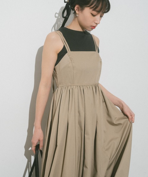 VANNIE U（ヴァニーユー）の「ダブルストラップギャザーボリュームキャミワンピース（ワンピース・レディース・ブラック/レッド/ベージュ/ホワイト・FREE）」の14枚目の写真