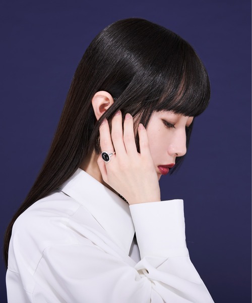 Ellno Loset(エルノロゼット)の「ブラックストーンリング(リング・メンズ・シルバー・FREE)」の2枚目の写真