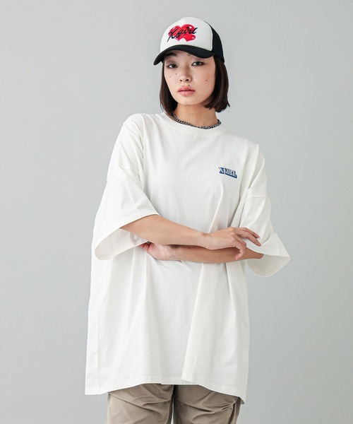 X-girl（エックスガール）の「CIRCLE BACKGROUND FACE LOGO S/S BIG TEE DRESS（ワンピース・レディース・ブラック/ホワイト・S/M）」の12枚目の写真