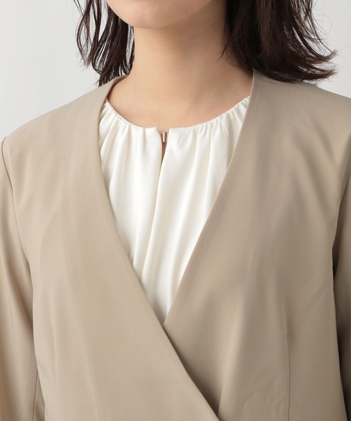 Elura(エルーラ)の「夏ラクWジャケット/107176(ノーカラージャケット・レディース・ベージュ/ブラック・MEDIUM/LARGE)」の7枚目の写真