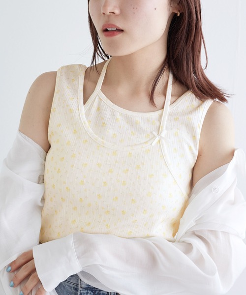 w closet(ダブルクローゼット)の「テレコレイヤード風タンクトップ(タンクトップ・レディース・チャコールグレー/オフホワイト/イエロー・FREE)」の3枚目の写真