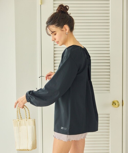 FREAK'S STORE（フリークスストア）の「限定展開　BILLABONG/ビラボン　別注 バック リボン ラッシュガード (水陸両用)（ラッシュガード・レディース・オフホワイト/ブラック/ベージュ・ﾌﾘ-）」の19枚目の写真