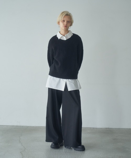 Happy John(ハッピージョン)の「wool blend v neck knit/ウールブレンドVネックニット(ニット/セーター・レディース・アイボリー/ブラック/グレー/レッド・FREE)」の8枚目の写真