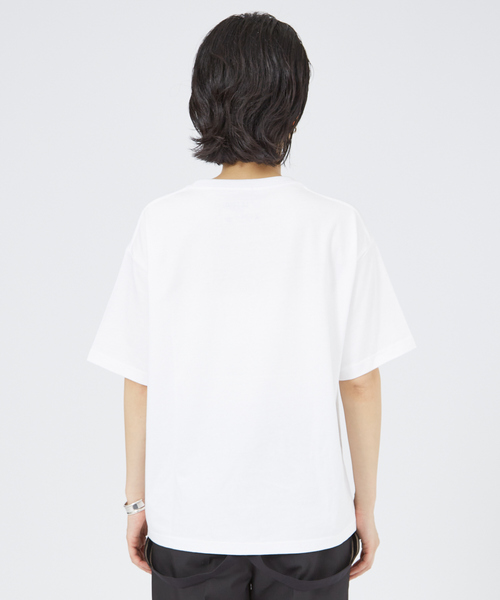 ABAHOUSE（アバハウス）の「【LE TRIO ABAHOUSE】A SCENE / グラフィックTシャツ / ユニセックス着用可（Tシャツ/カットソー・メンズ・ホワイト・48/46/44）」の15枚目の写真