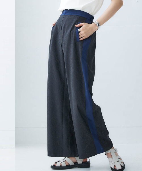 Soiunique（スワユニーク）の「サイドライン総柄ジャガードストレートパンツ ［Soiunique］（その他パンツ・レディース・ブラウン系/ブラック系/ダークグリーン系・M/L/LL）」の5枚目の写真