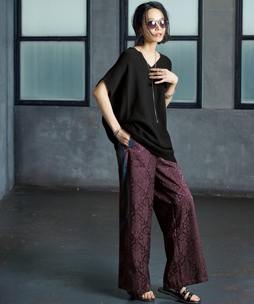 Soiunique（スワユニーク）の「サイドライン総柄ジャガードストレートパンツ ［Soiunique］（その他パンツ・レディース・ブラウン系/ブラック系/ダークグリーン系・M/L/LL）」の10枚目の写真