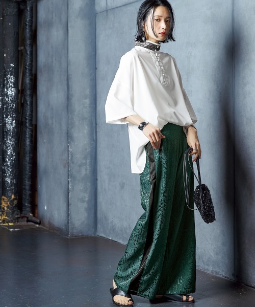 Soiunique（スワユニーク）の「サイドライン総柄ジャガードストレートパンツ ［Soiunique］（その他パンツ・レディース・ブラウン系/ブラック系/ダークグリーン系・M/L/LL）」の12枚目の写真