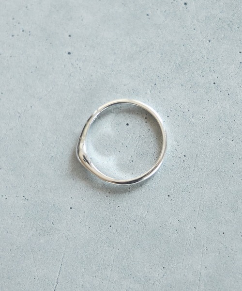 Magine(マージン)の「SV925 BASIC RING 1.5-3.0mm 16-17号:ベーシック シルバーリング(リング・メンズ・シルバー・FREE)」の4枚目の写真