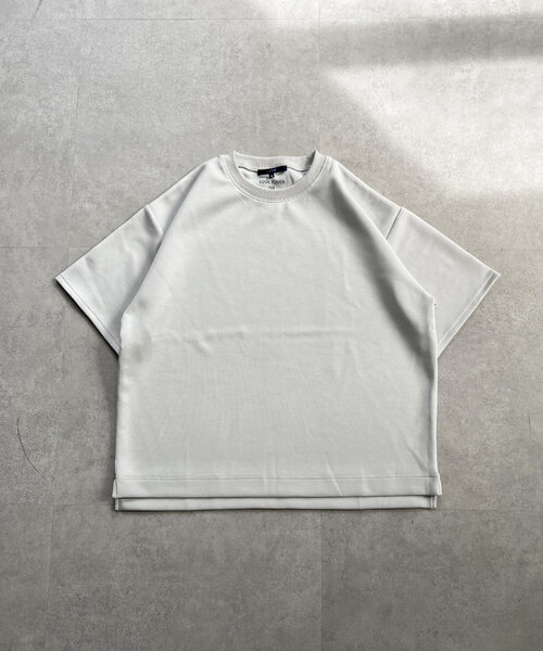 CPCM（シーピーシーエム）の「接触冷感ダンボールT（Tシャツ/カットソー・レディース・ホワイト/チャコールグレー/グレー/ブラック/ホワイト系その他2/グリーン系その他/ホワイト系その他・LARGE/SMALL/MEDIUM）」の16枚目の写真