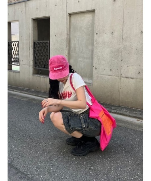 LAGUA GEM（ラグアジェム）の「GROW HAZY Tシャツ（Tシャツ/カットソー・レディース・ホワイト/ライトブルー/ブラック・FREE）」の21枚目の写真