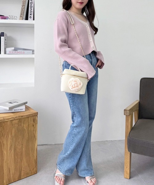 one after another NICE CLAUP（ワンアフターアナザーナイスクラップ）の「【plume】ローズバニティショルダーバッグ（ショルダーバッグ・レディース・ブラック/アイボリー/ピンク・FREE）」の5枚目の写真