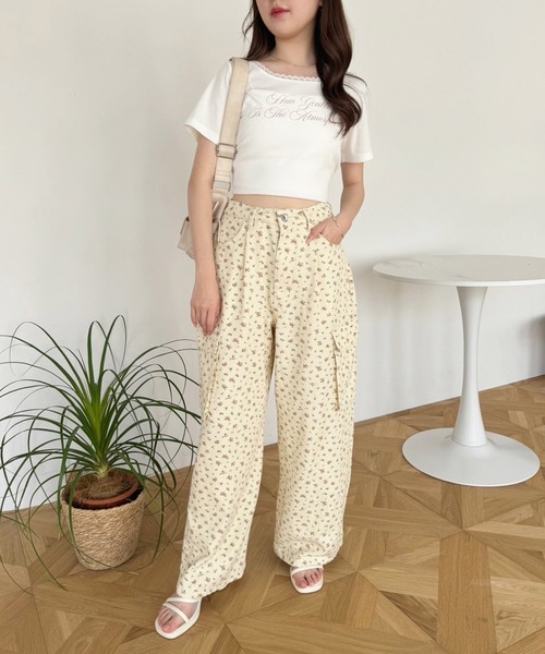 one after another NICE CLAUP（ワンアフターアナザーナイスクラップ）の「アソート加工カーゴパンツ（カーゴパンツ・レディース・ピンク/アイボリー系/ブラック系/ブルー系・FREE）」の12枚目の写真