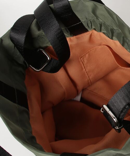 SPRUCE(スプルース)の「EM:SPRUCE ブラザスタッズショルダー(ショルダーバッグ・レディース・ネイビー/グレー/カーキ/ブラック・FREE)」の8枚目の写真