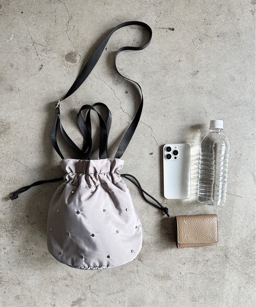 SPRUCE(スプルース)の「EM:SPRUCE ブラザスタッズショルダー(ショルダーバッグ・レディース・ネイビー/グレー/カーキ/ブラック・FREE)」の3枚目の写真