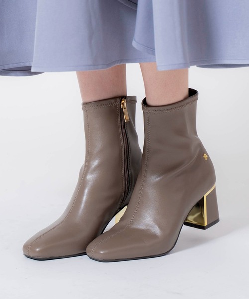 NOELA（ノエラ）の「ストレッチロゴショートブーツ（ブーツ・レディース・ブラウン/グレー/ブラック・S/M/L）」の10枚目の写真