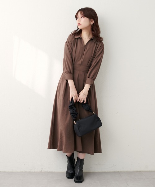 natural couture(ナチュラルクチュール)の「スキッパー衿7分袖ワンピース(ワンピース・レディース・その他1/グリーン/ボルドー/ブラウン/ブラック・FREE)」の13枚目の写真
