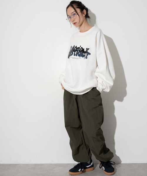 WEGO(ウィゴー)の「WEGO/メタリックロゴプルオーバー(スウェット・メンズ・ホワイト/ブラック・MEDIUM/LARGE)」の18枚目の写真