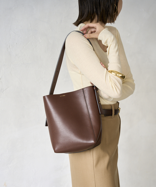 plage（プラージュ）の「LUTZ MORRIS/ルッツモリス PARKER M SOFT SHORT STRAP バッグ（トートバッグ・レディース・ブラウン系その他・FREE）」の2枚目の写真