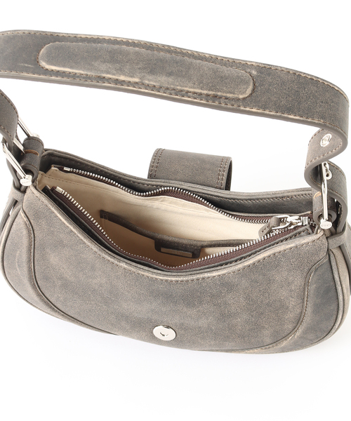 OSOI（オソイ）の「【osoi / オソイ】HOBO BROCLE（ショルダーバッグ・メンズ・ブラック/ブラウン/ブルー系その他・FREE）」の9枚目の写真