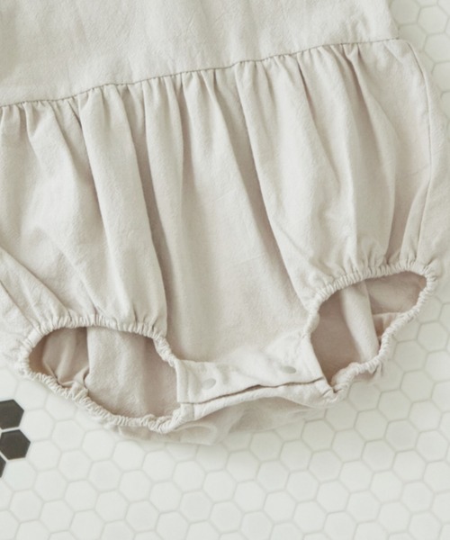 pairmanon（ペアマノン）の「【ベビー】セーラー レース ロンパース（ロンパース・キッズ・アイボリー/カーキ/マスタード/ダークブルー・70/80）」の7枚目の写真