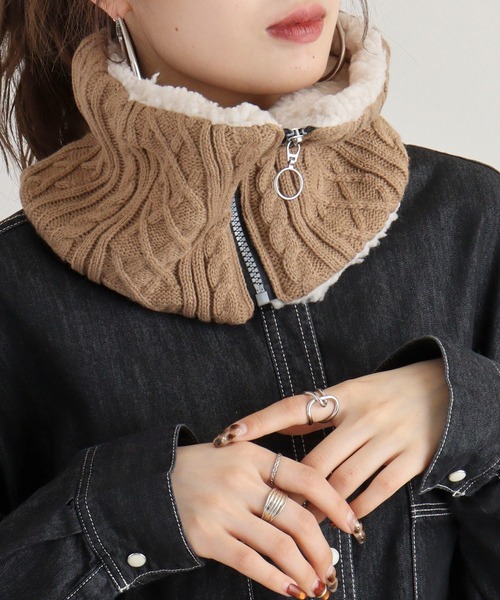 FUNALIVE(ファンアライブ)の「裏ボアネックウォーマー(ネックウォーマー/スヌード・レディース・チャコールグレー/アイボリー/ブラック/ベージュ・FREE)」の4枚目の写真