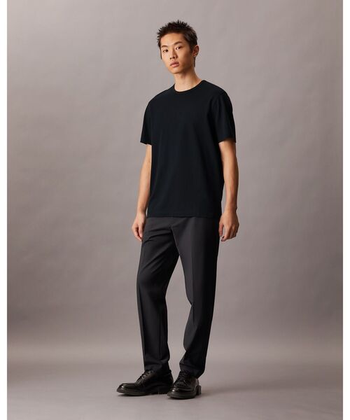 Calvin Klein（カルバン・クライン）の「Tシャツ - [Cha Eun-woo / チャ・ウヌ着用商品]クルーネックショートスリーブTシャツ（Tシャツ/カットソー・メンズ・レッド系その他/ブラック系/グレイッシュベージュ/アイボリー/ブラック・M/L/S/XS/XL）」の14枚目の写真